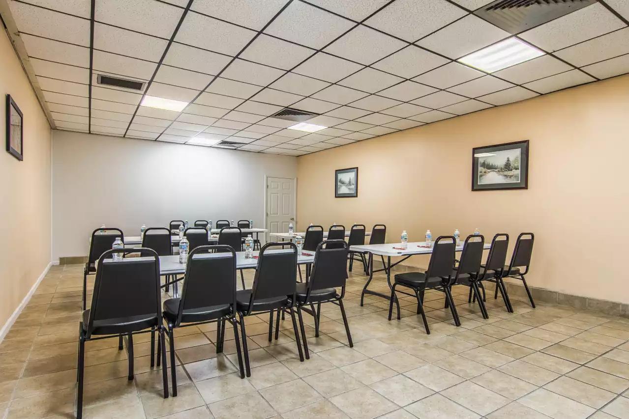 Econo Lodge פורט פיין מראה חיצוני תמונה