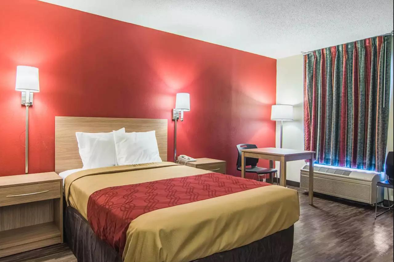 Econo Lodge פורט פיין מראה חיצוני תמונה
