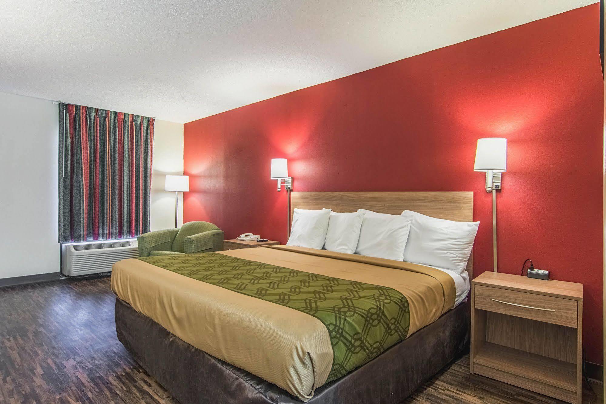 Econo Lodge פורט פיין מראה חיצוני תמונה